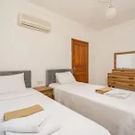 Villa Asya 2 *